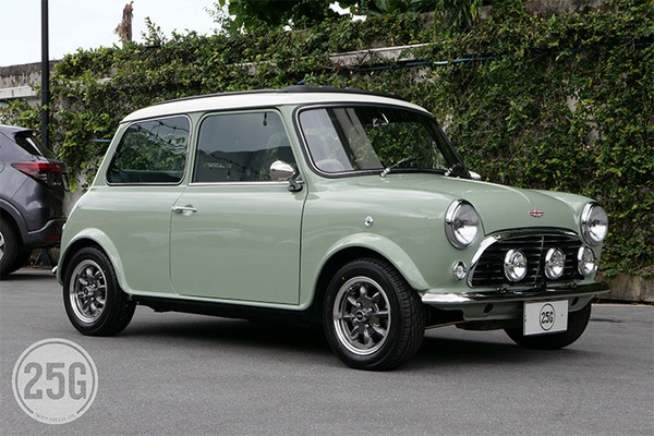 2020 David Brown Mini Remastered